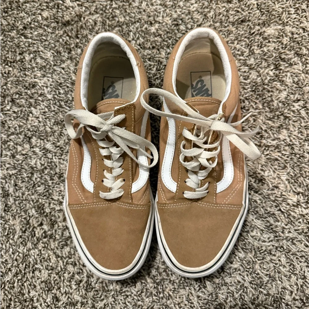 Vans ‘Old Skool’ Sneakers - Picture 3 of 8